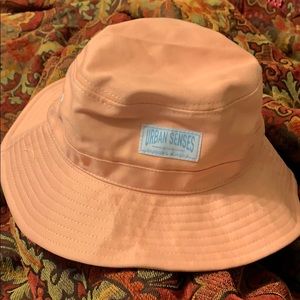 Urban sense bucket hat BRAND NEW